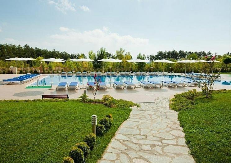 Аппартамент Pines Beach Resort Byala  Extérieur photo