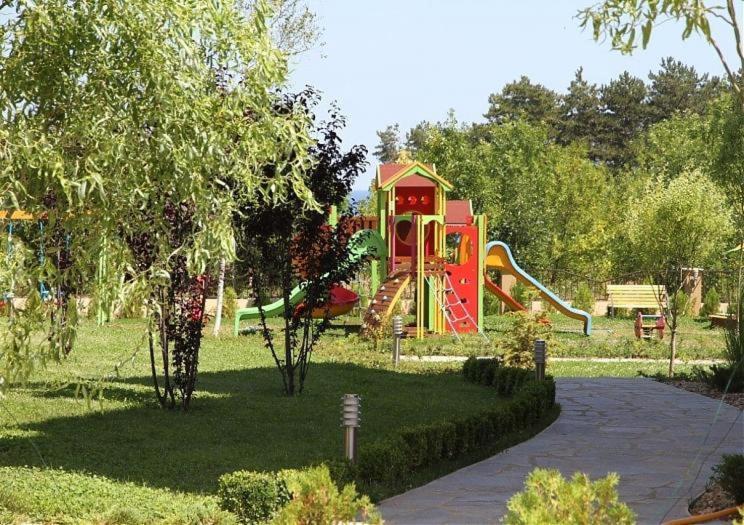 Аппартамент Pines Beach Resort Byala  Extérieur photo