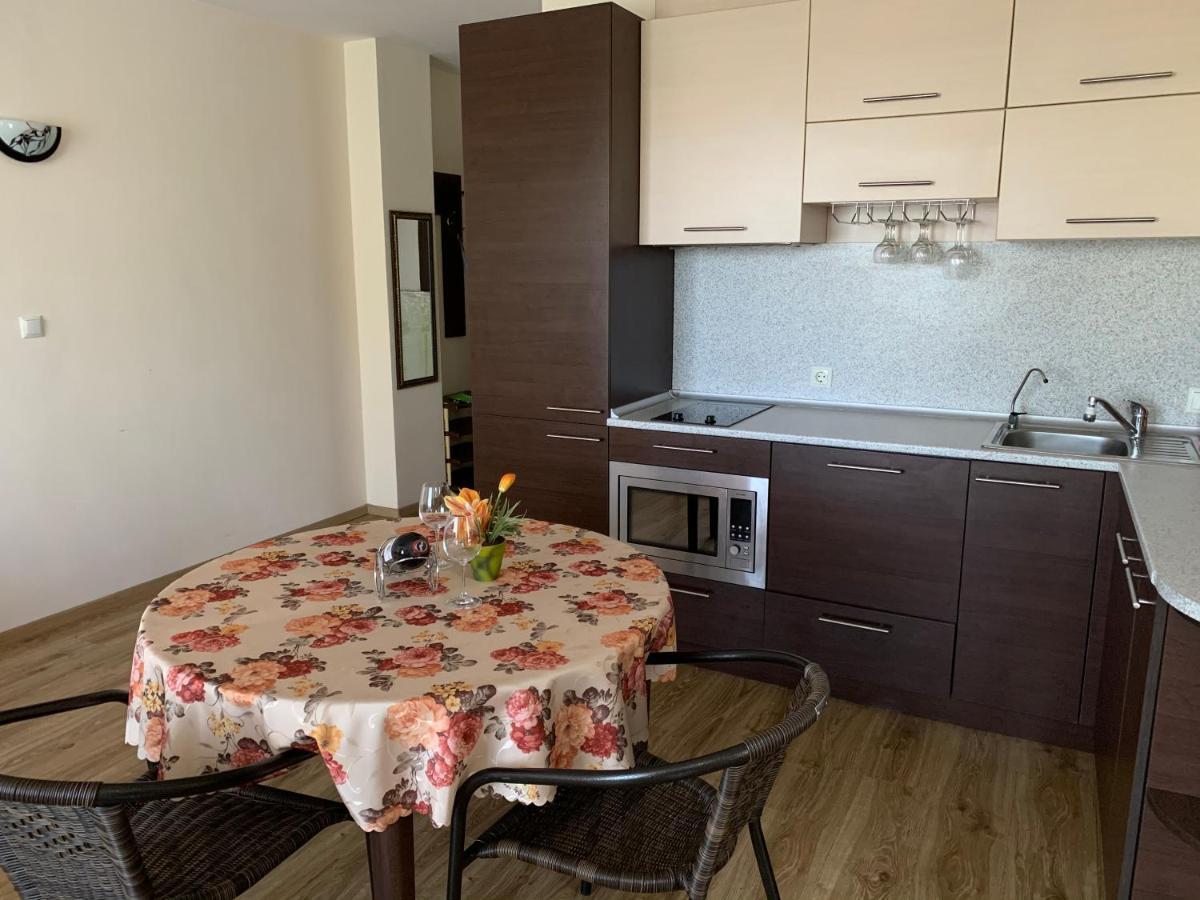 Аппартамент Pines Beach Resort Byala  Extérieur photo